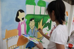 墙体彩绘进社区——海盐博才实验学校开展暑期社会实践活动