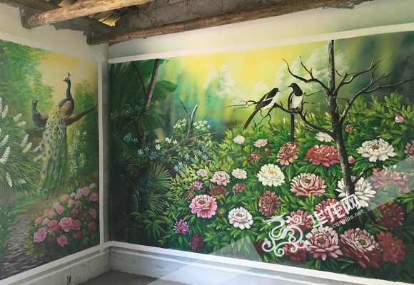 重庆巫山深山里有个“土画家” 农家房舍里画出3D墙绘